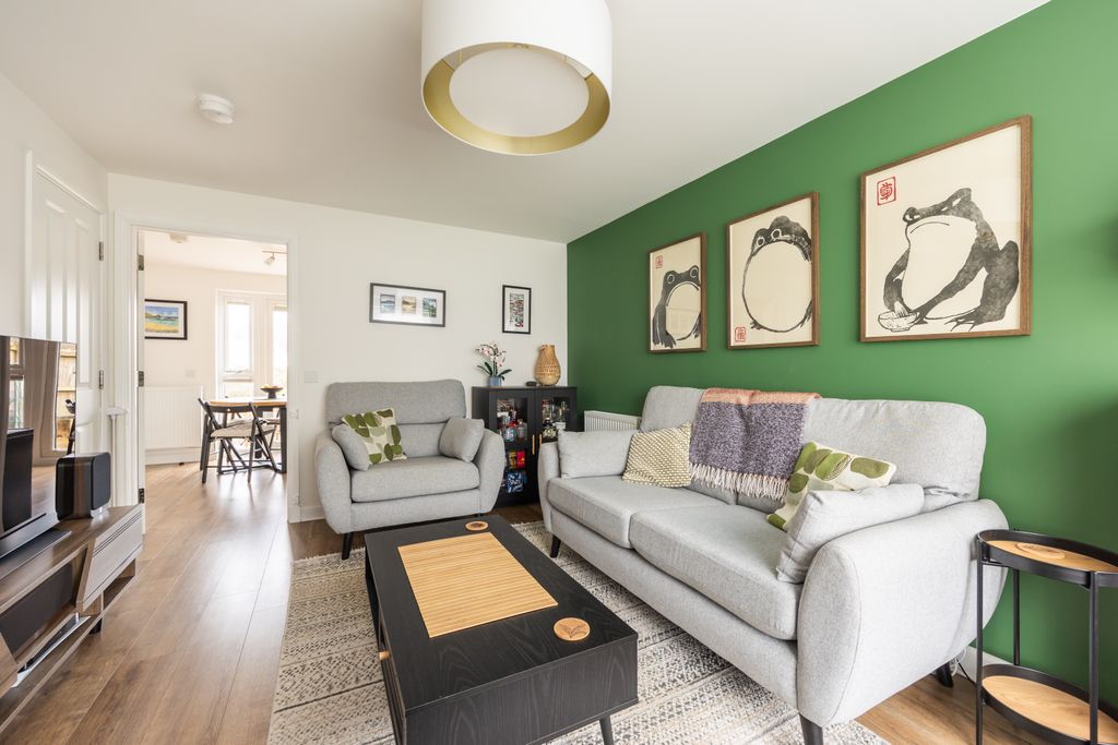 Property photo 2 of 19 Property Image 2