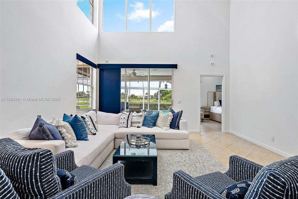 Property photo 3 of 20 <Alttext/>