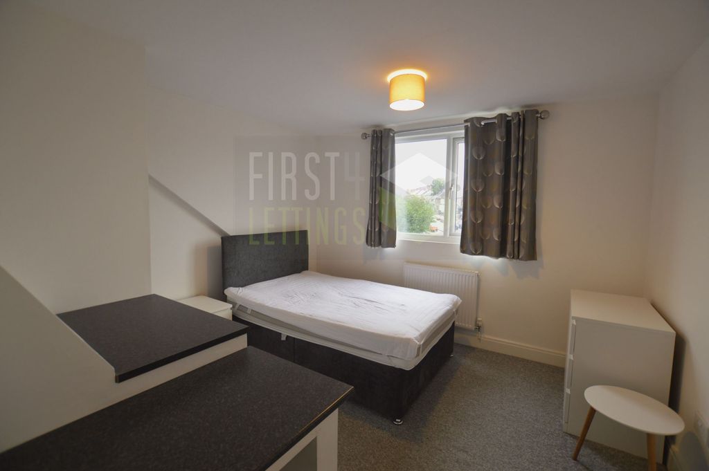 Property photo 2 of 7 Photo 7