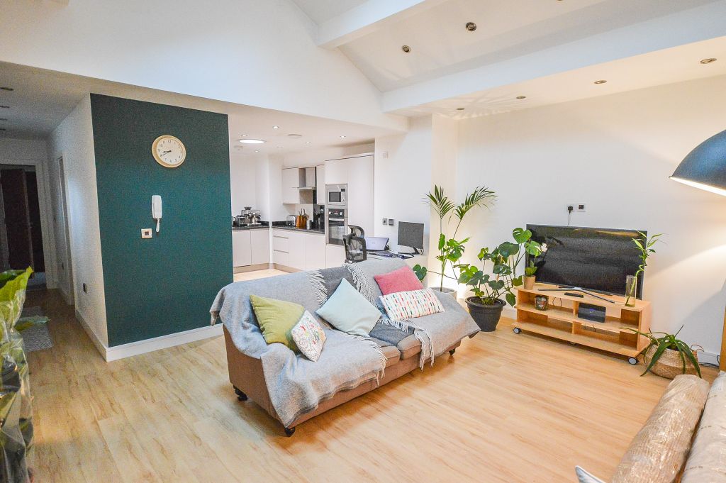 Property photo 2 of 12 Lounge-Diner