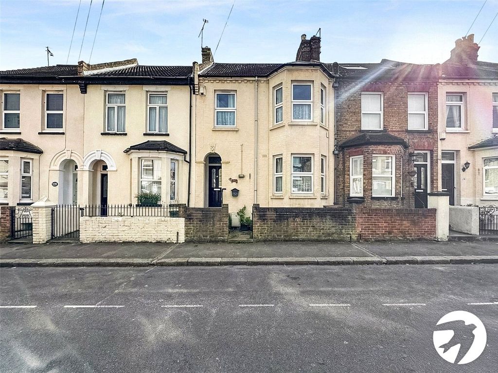 Property photo 1 of 12 Picture No. 18