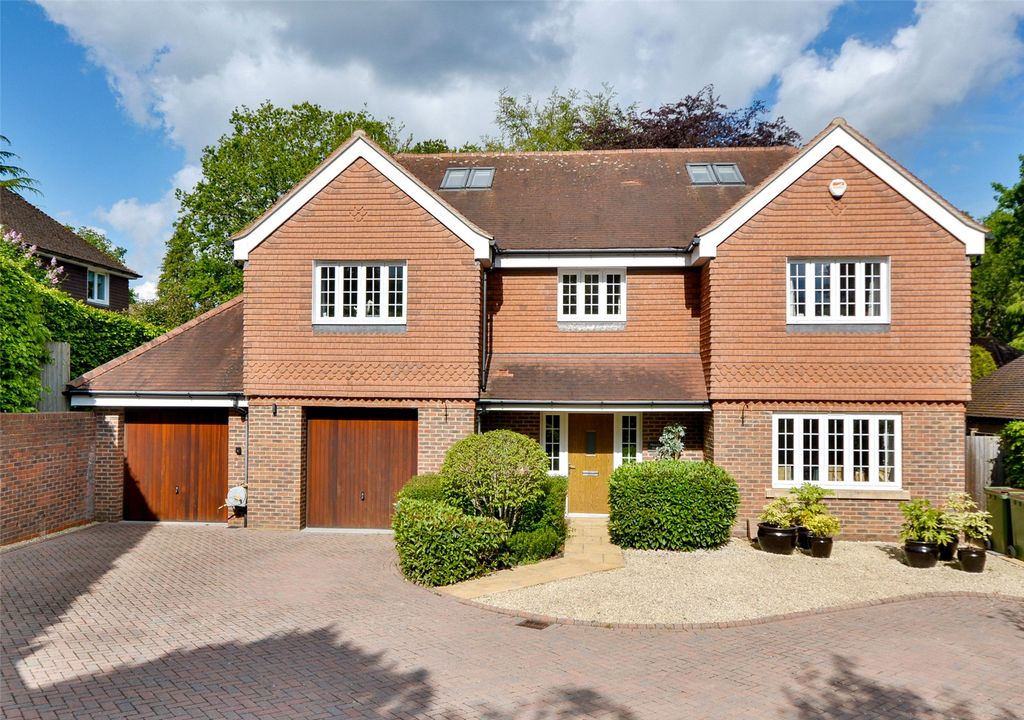 Property photo 1 of 27 Picture No. 02