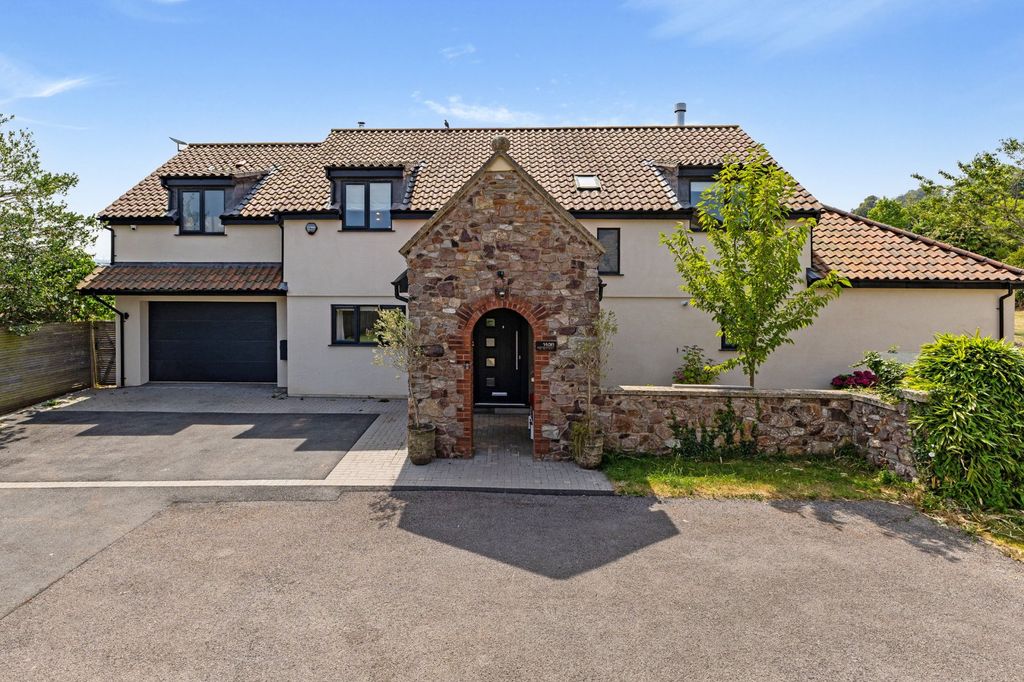 Property photo 1 of 28 Picture No. 02