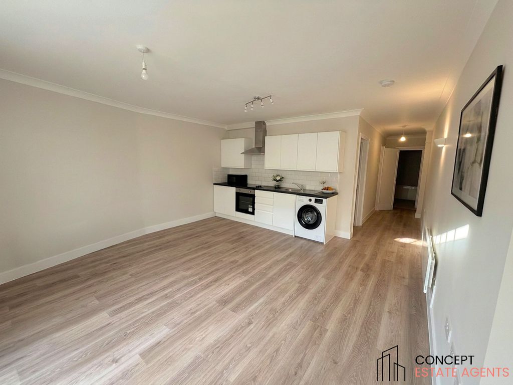 Property photo 1 of 3
