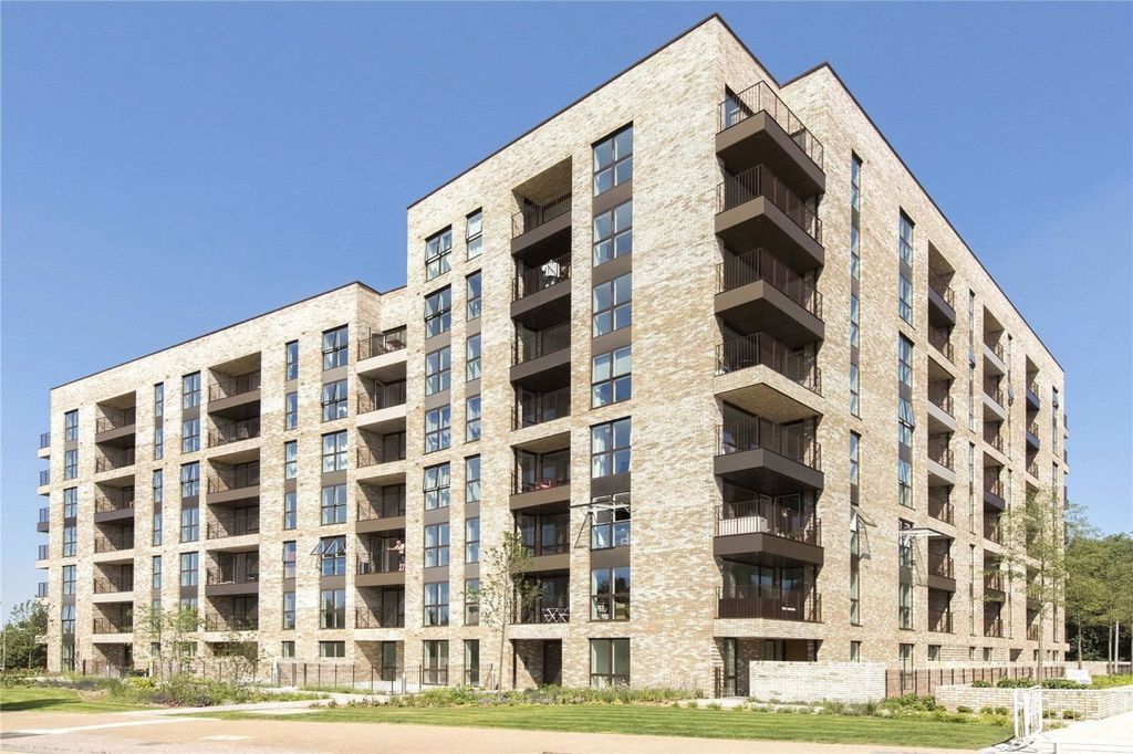 Property photo 1 of 9