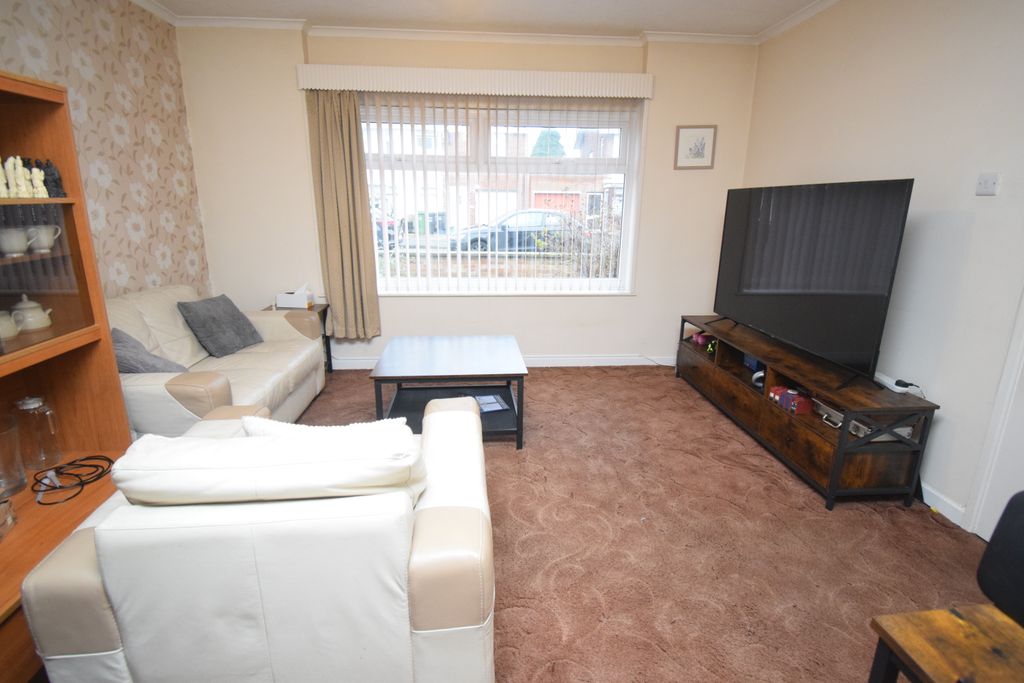 Property photo 2 of 9 Living Room 1