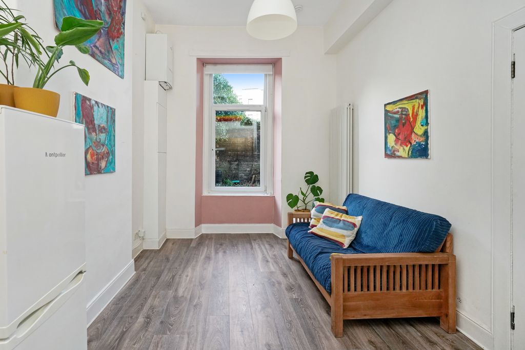 Property photo 2 of 17 Property Image 2