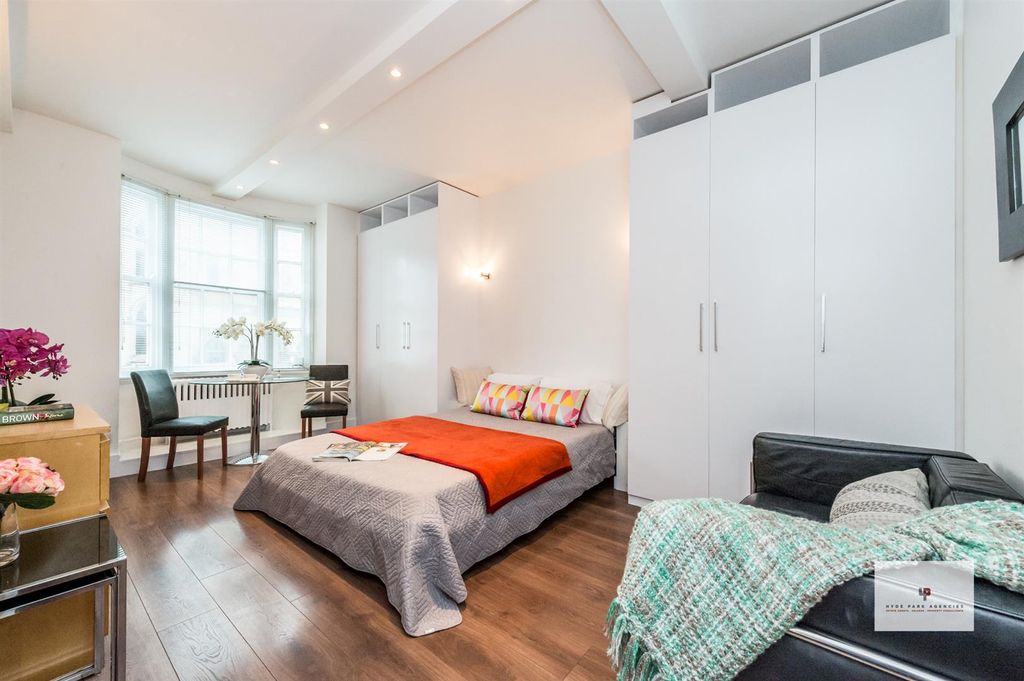 Property photo 1 of 6 Princess Court 7-001-001 Logo.Jpg