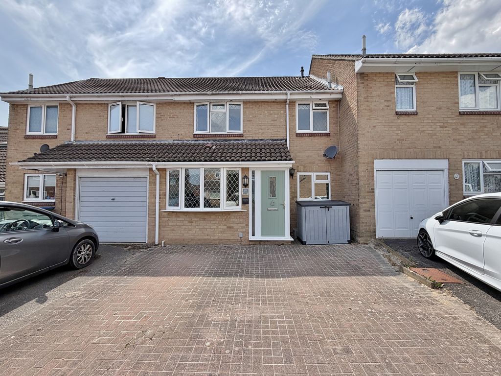 Property photo 1 of 24