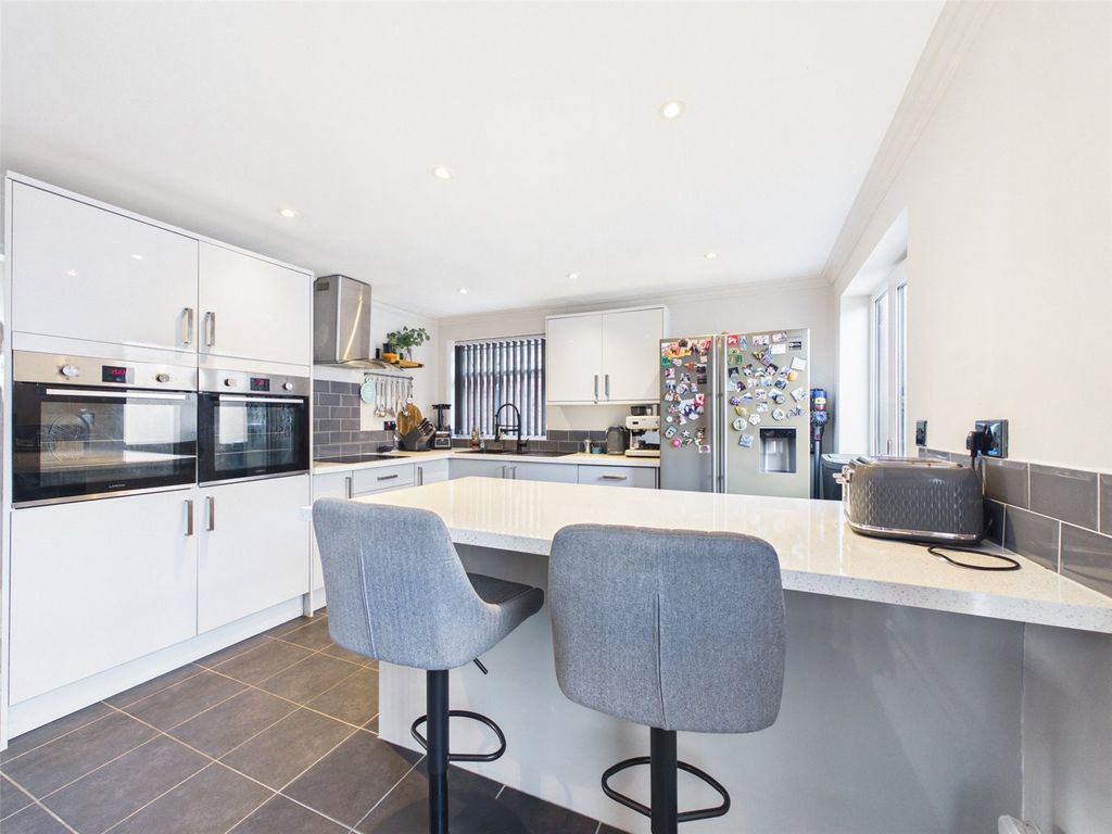 Property photo 3 of 17 Picture No. 07
