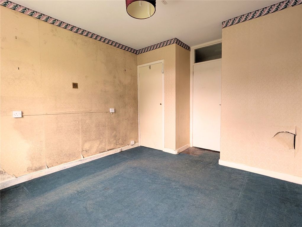 Property photo 3 of 10 Picture No. 02