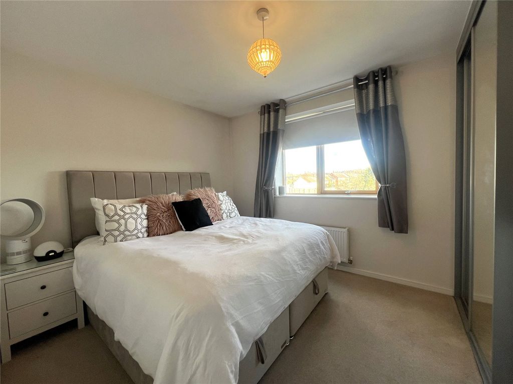 Property photo 3 of 7 Picture No. 05