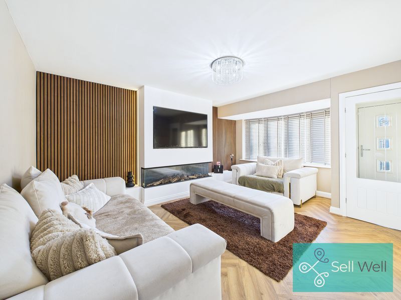 Property photo 2 of 22 Lounge