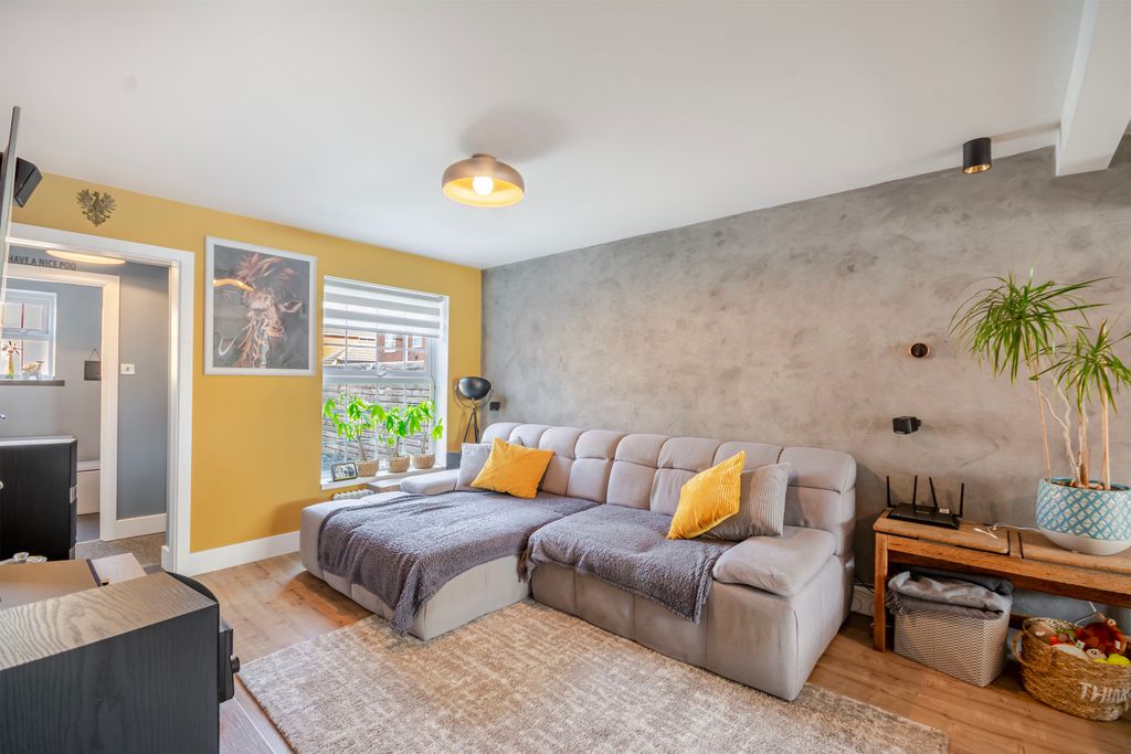 Property photo 2 of 20 Jacobs-14 (6)