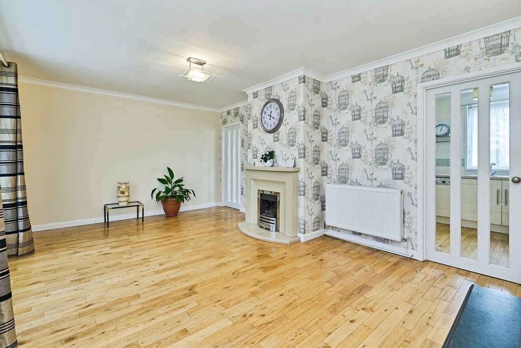 Property photo 2 of 18 Pbox-Img.Jpg