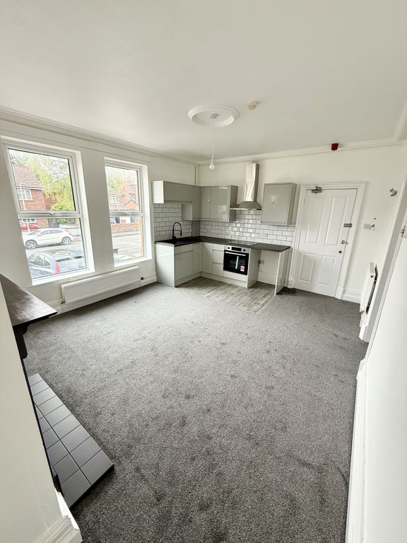Property photo 3 of 12 Img_8332