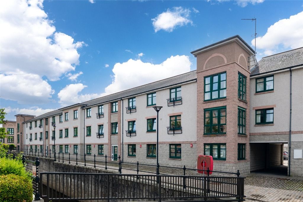 Property photo 1 of 12 Photo 1