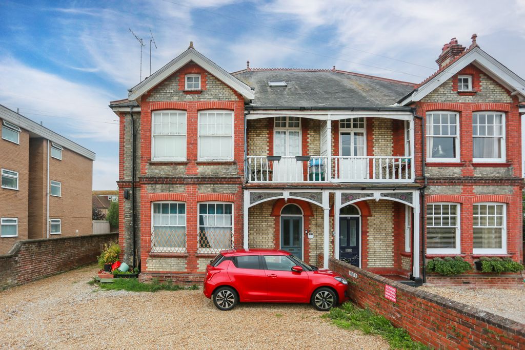 Property photo 1 of 15 296A4911