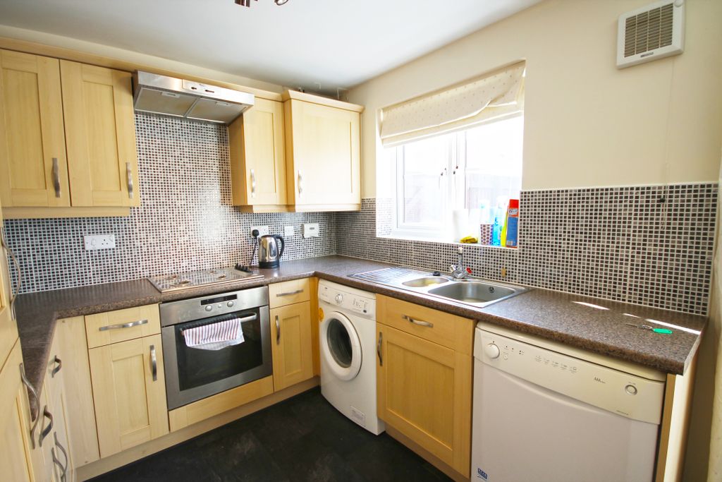 Property photo 3 of 7 Img_1045_10_Original