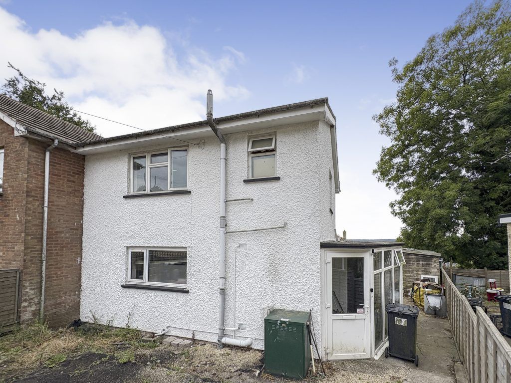 Property photo 1 of 20