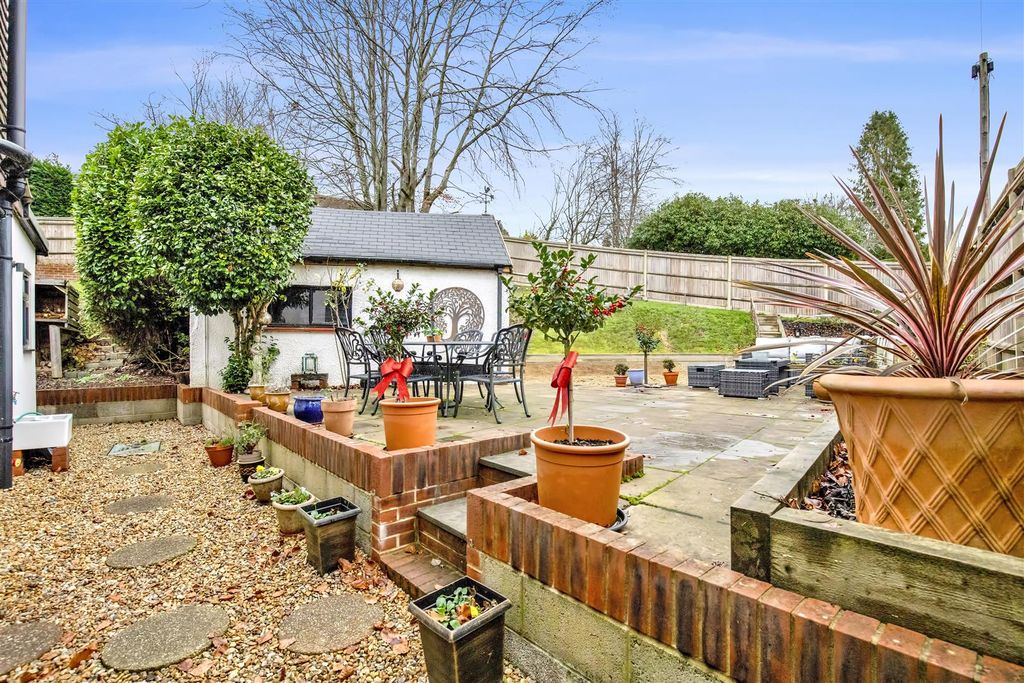 Additional image 21 of 5 bed detached house for saleLondon Road, Liphook GU30