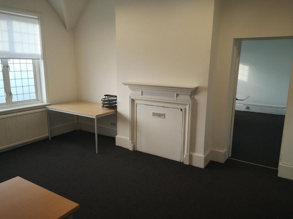 Property photo 2 of 7