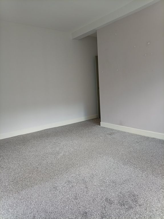 Property photo 2 of 17 Photo 1