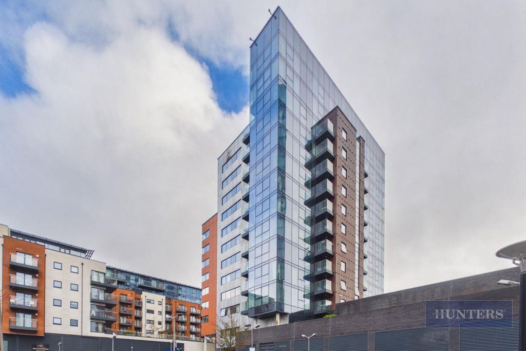 Property photo 1 of 13 Cam05152G0-Pr0369-Still001.Jpg