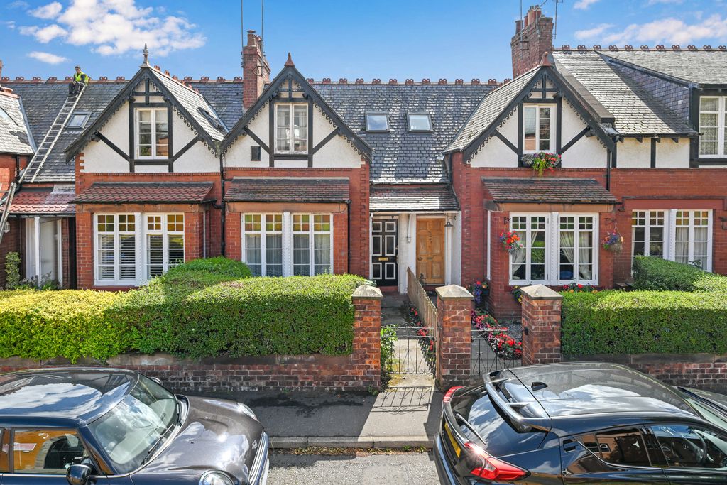 Property photo 1 of 13 Primary Property Image