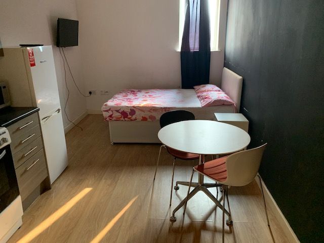 Property photo 3 of 4