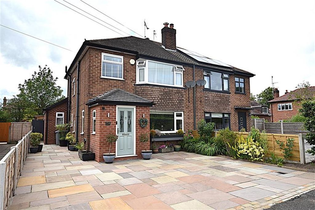 Property photo 1 of 28 (Main)