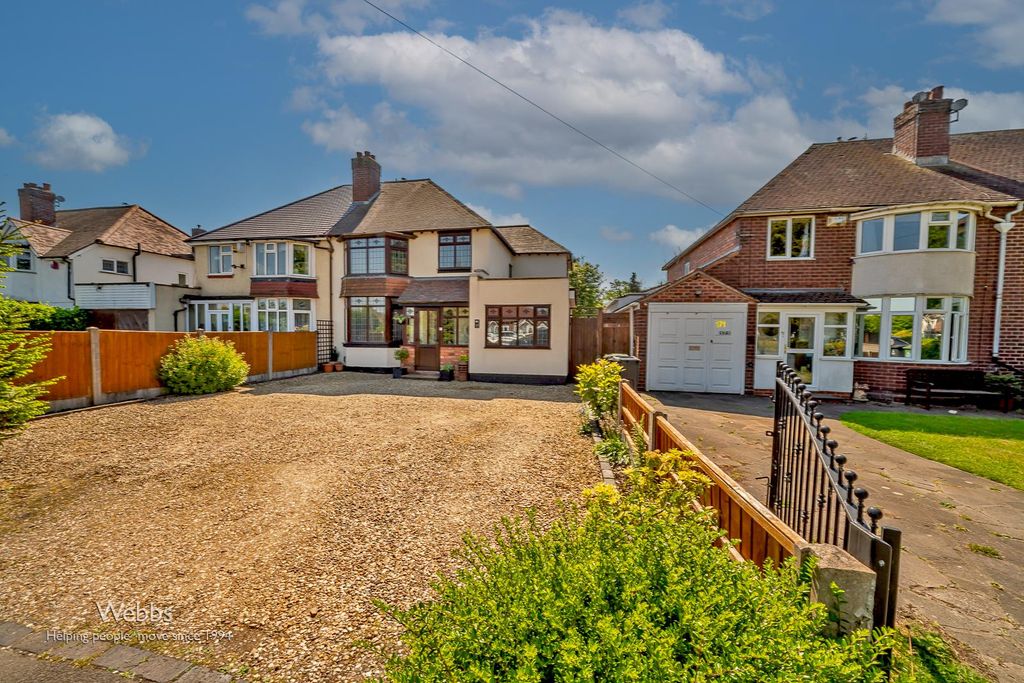 Property photo 1 of 44 Â© Webbs Estate Agents Â© (88 Of 123).Jpg