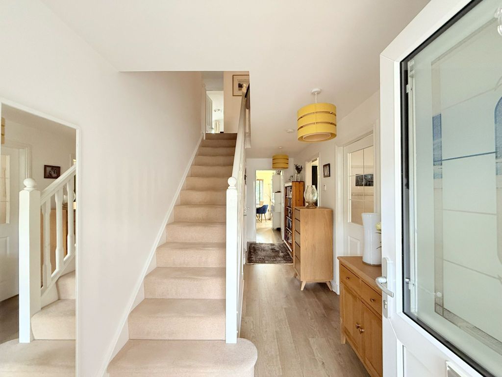 Property photo 2 of 35