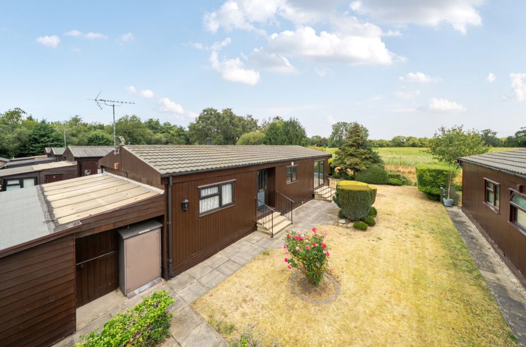 Property photo 1 of 14 2-6A6B55d3Bec2d-1500649-19Fb34589Ef37-2-2