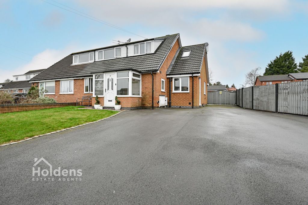 Property photo 1 of 26