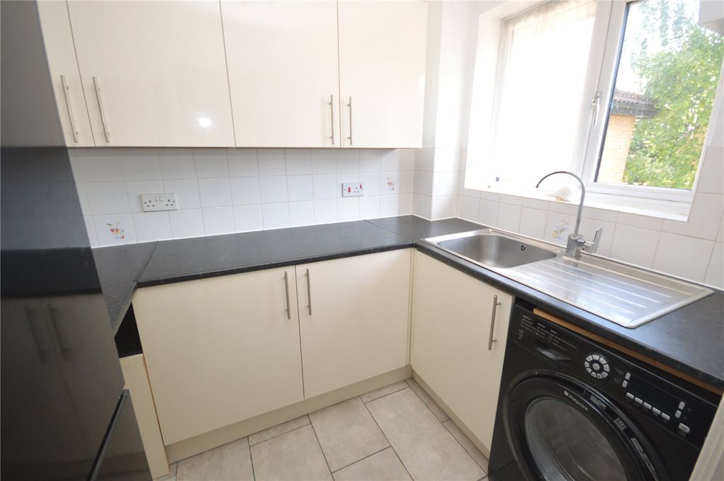 Property photo 2 of 6 Picture No. 05