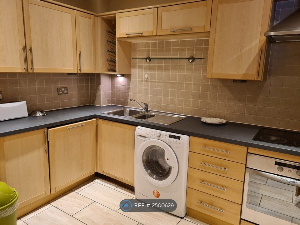 Property photo 3 of 11