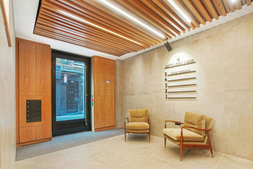 Property photo 2 of 5 Building Entrance.Jpg