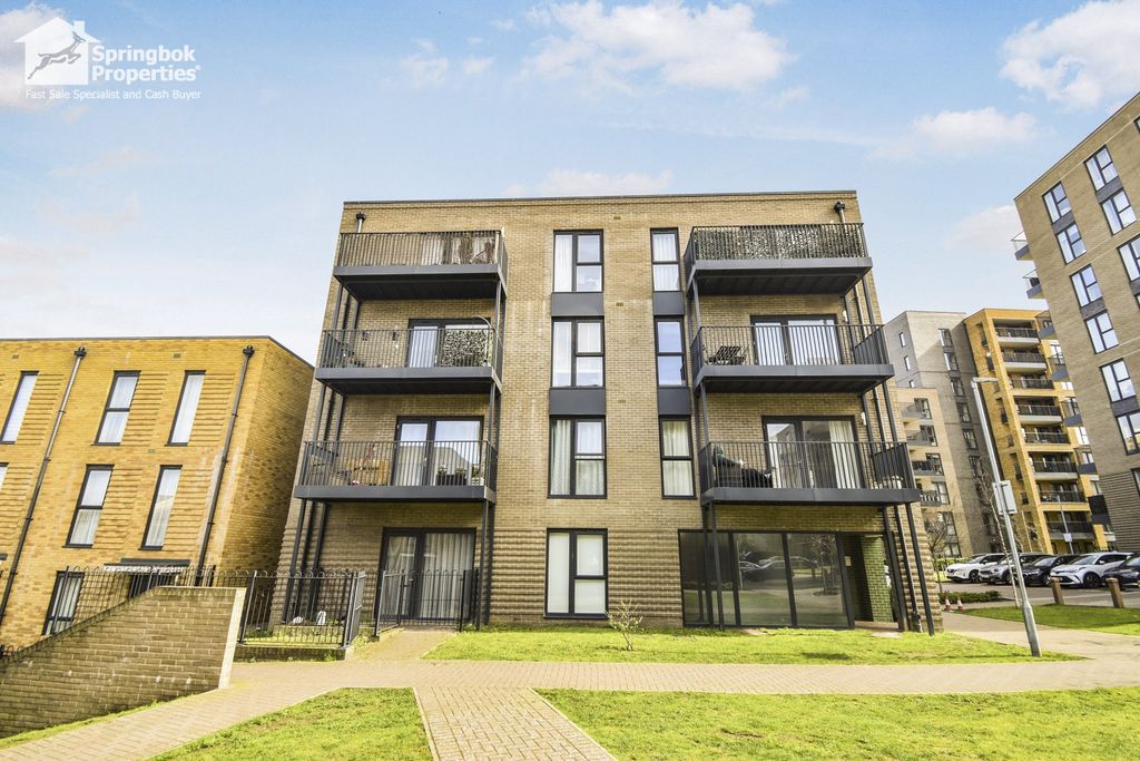 Property photo 1 of 15 Front View