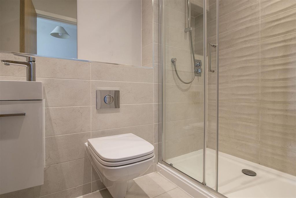 Property photo 2 of 7 1Mmg27Inzkglr7Goitarzg.Jpg