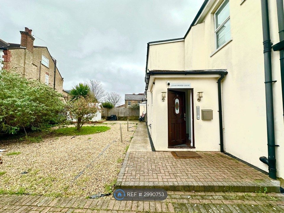 Property photo 2 of 11
