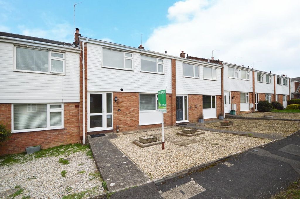 Property photo 1 of 16 Outside