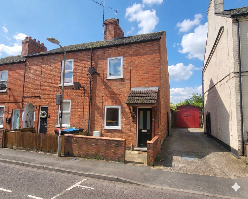 Property photo 1 of 17