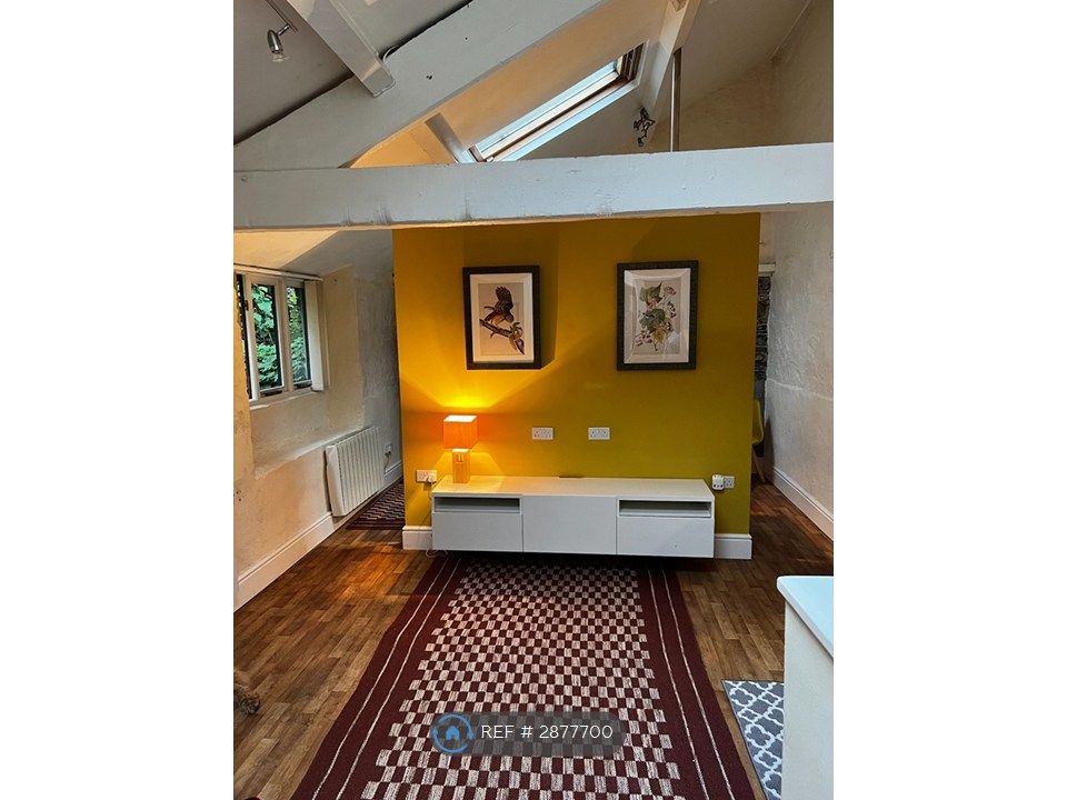 Property photo 3 of 4 Living Area