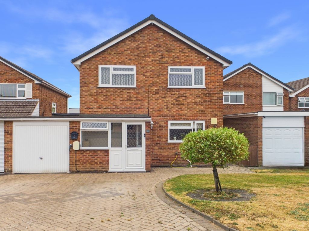 Property photo 1 of 37 Cam03293G0-Pr0283-Still011
