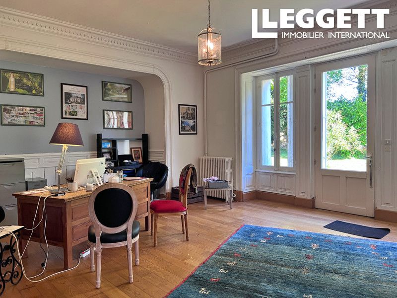 Property photo 3 of 10