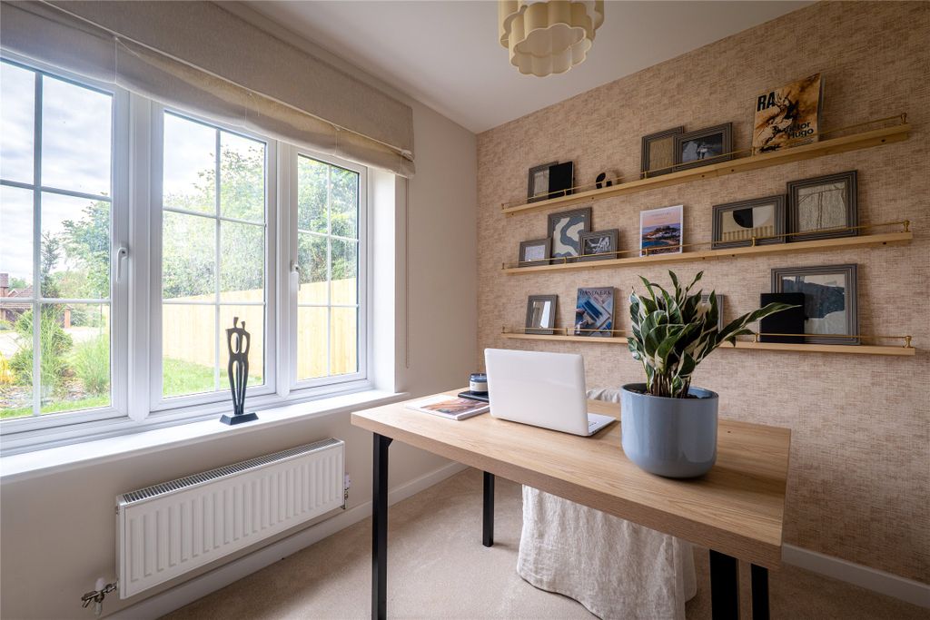 Property photo 3 of 27 Picture No. 32