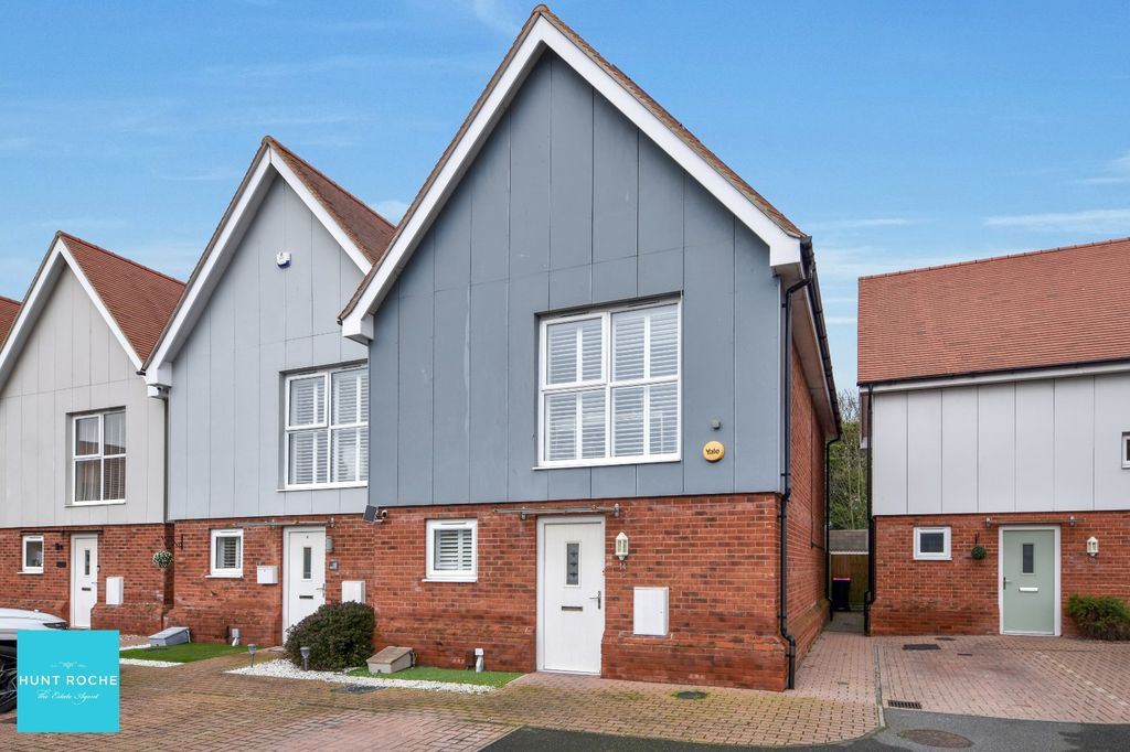 Property photo 3 of 28 Picture No. 04