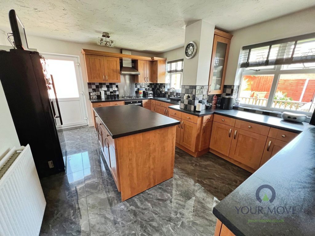 Property photo 3 of 30 Pbox-Img.Jpg