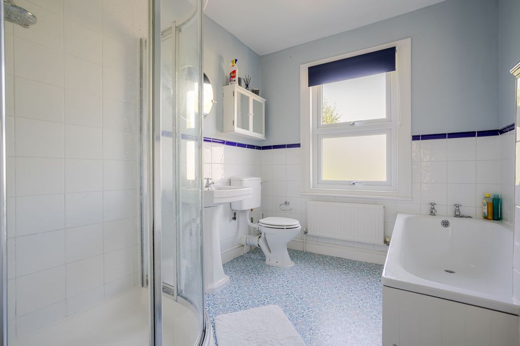 Additional image 7 of 3 bed property for saleBourne Avenue, Windsor SL4